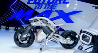 Chiêm ngưỡng cặp đôi xe máy điện ý tưởng của Yamaha gây 'sốt' tại VMS 2024