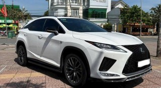 Lăn bánh 3 năm, SUV hạng sang Lexus RX 300 F Sport 2021 bán lại với giá khó tin