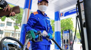 Giá xăng hôm nay ngày 26/12: Giảm sau 2 lần tăng liên tiếp