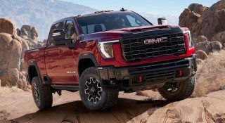 Ô tô càng to, càng nặng không đồng nghĩa với việc càng an toàn