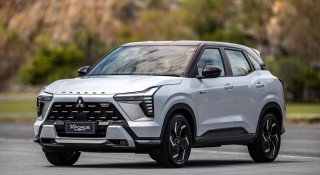 Mitsubishi Xforce HEV trình làng Đông Nam Á: 'Ăn xăng' 4,1 lít/100 km, cạnh tranh Toyota Yaris Cross