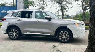 Ford Territory 2025 xuất hiện trên đường phố Việt, có thể sớm ra mắt đấu Mazda CX-5