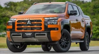 Doanh số bán tải tháng 3/2025: Mitsubishi Triton bứt tốc, Ford Ranger vẫn 'vô đối'