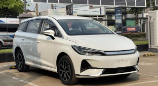 Chủ xe BYD M6 'hành xác' qua 4 trạm mới sạc được xe: Những bất cập về hạ tầng trạm sạc bên thứ ba