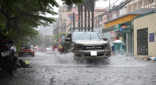 Cẩm nang phòng tránh thiệt hại cho ô tô trong mùa mưa bão