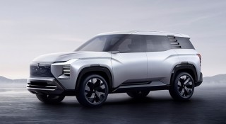 Mitsubishi DST Concept - 'Xforce 7 chỗ' chốt lịch trình làng thị trường Việt