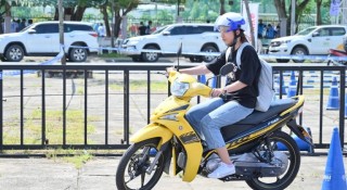 Những kỹ năng tài xế cần nhớ để tránh bị trượt bánh khi lái xe máy vào cua