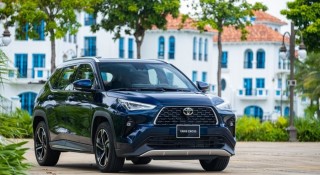 Gần 1.500 xe Toyota Yaris Cross HEV bị triệu hồi tại Việt Nam do nguy cơ bung kính nóc khi đang chạy