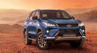 Toyota Fortuner hybrid vận hành thế nào, có giúp tiết kiệm nhiên liệu đáng kể đấu Everest, Pajero Sport?
