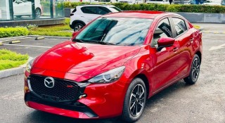 Mazda2 giảm giá khủng còn hơn 400 triệu đồng: Cơ hội nào cho Hyundai i10, Toyota Wigo?