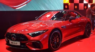 Siêu phẩm hybrid Mercedes-AMG SL 63 S E Performance cập bến Việt Nam: Mạnh hơn 800 mã lực, chỉ có 2 xe