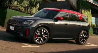 Soi kỹ Mini John Cooper Works Countryman ALL4 - SUV hiệu năng cao giá gần 2,8 tỷ đồng