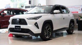 Doanh số Toyota Việt Nam sụt giảm do vướng tháng 'Ngâu', Yaris Cross vẫn giữ ngôi đầu bảng