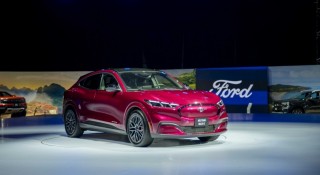 Ô tô điện Ford Mustang Mach-E nhận ưu đãi 'khủng' lên đến hơn 130 triệu đồng