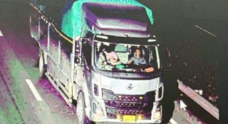 350 tài xế bị 'tóm' qua camera giám sát trên cao tốc vì không thắt dây an toàn