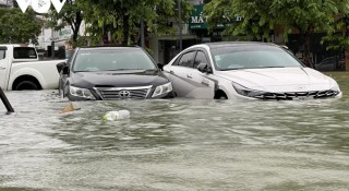 Ô tô số tự động có thực sự dễ hư hỏng hơn xe số sàn khi bị ngập nước?