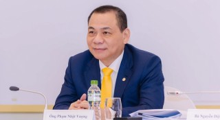 Ông Phạm Nhật Vượng cùng 2 con trai lập công ty Vinspace, lấn sân sang lĩnh vực hàng không vũ trụ