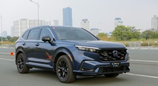 Honda CR-V e:HEV RS nhập Thái khan hàng, nhiều đại lý bán 'kèm lạc' tới 70 triệu đồng