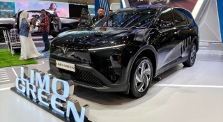 VinFast Limo Green sẽ mở bán tại Indonesia vào tháng 3/2026, gây chú ý với mức giá hấp dẫn