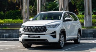Toyota Innova Cross chuẩn bị có phiên bản mới, hướng tới khách hàng tìm xe 7 chỗ 'giá mềm'?
