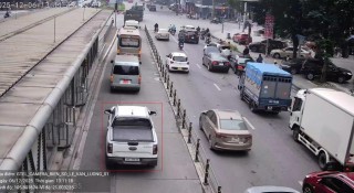 Chỉ trong 24 giờ, camera AI 'tóm' hơn 700 trường hợp vượt đèn đỏ tại một ngã tư ở Hà Nội