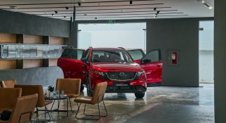 Showroom Mazda Flagship: Những yếu tố khiến cửa hàng này không giống bất kỳ đại lý nào