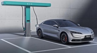 Hạ tầng trạm sạc siêu nhanh của BYD có thể sẽ sớm xuất hiện tại Việt Nam: Nạp pin từ 10-97% chỉ trong 9 phút?