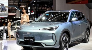 Geely đặt mục tiêu vượt mặt BYD, hướng tới mốc 3,45 triệu xe bán ra vào năm 2026