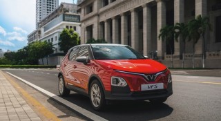 VinFast VF 5 tăng trưởng ngoạn mục, tiếp tục thống trị phân khúc A-SUV trong tháng 3/2026