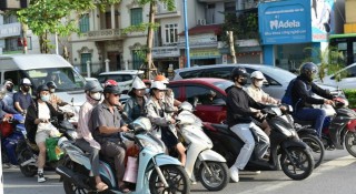 Từ ngày 1/7, xe máy xăng sẽ bị giới hạn thời gian lưu thông tại vùng lõi Hoàn Kiếm