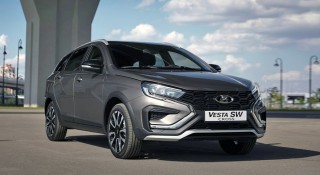 Lada Vesta SW Cross bất ngờ được định giá tại Việt Nam dù chưa bán chính hãng