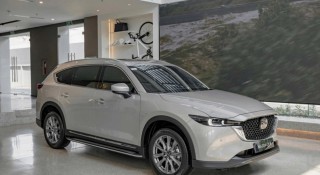 Mazda CX-8 bổ sung phiên bản mới giá 899 triệu đồng, 'phả hơi nóng' lên Santa Fe và Sorento
