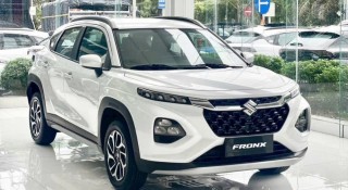 SUV đô thị Suzuki Fronx giảm giá 'chạm đáy' tại đại lý, giá thực tế chỉ từ 430 triệu đồng