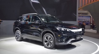 SUV hybrid cắm sạc BYD Sealion 5 nhận cọc tại Việt Nam: Chạy thuần điện 110 km/sạc, giá dự kiến dễ tiếp cận