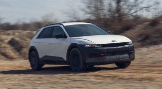 Mercedes, Hyundai và BMW vượt mặt Tesla về độ bền pin xe điện