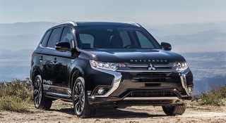 Đánh giá Mitsubishi Outlander 2020: Nâng cấp cực 'chất'