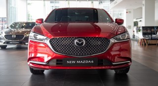 Chi tiết phiên bản Mazda 6 2.0 Premium - Hình ảnh, thông số & giá bán