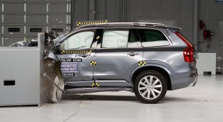 Volvo - 'Cha đẻ' của phát minh dây an toàn, phải thu hồi xe vì lỗi dây an toàn nghiêm trọng