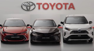 Cứ 100 xe bán ra trong năm 2022 thì có tới 13 chiếc xe Toyota