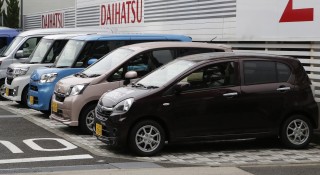 Thêm 2 hãng xe Nhật liên quan đến bê bối an toàn của Toyota, Daihatsu
