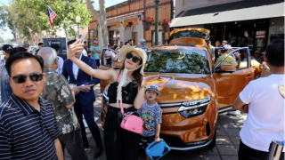 Người Việt tại Mỹ hào hứng với VF8 tại VinFast California Showcase