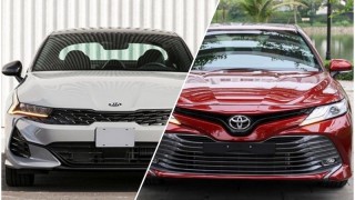 So sánh Toyota Camry và KIA K5: Xe nào tốt hơn