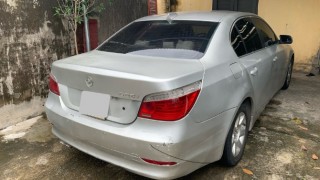 Xe sang một thời BMW 525i xuống cấp, rao bán ngang giá xe máy cũ