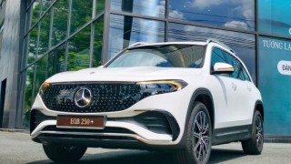 Mục sở thị SUV điện hạng sang Mercedes-Benz EQB 250+ 2025 tại đại lý Việt