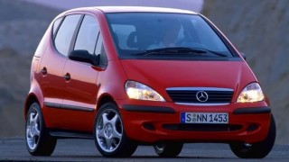Động thái mới của Mercedes-Benz trên con đường lấn sân sang phân khúc xe giá rẻ