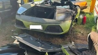 Cận cảnh siêu xe Lamborghini Murcielago nhập lậu bị tiêu hủy khiến nhiều người tiếc nuối