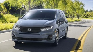 Honda Odyssey 2025 ra mắt với hàng loạt nâng cấp, giá quy đổi từ hơn 1 tỷ đồng