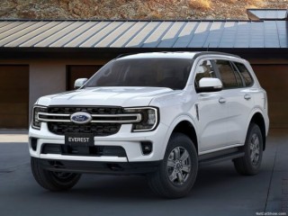 Ford Everest thế hệ mới bất ngờ xuất hiện trên cao tốc, dự kiến ra mắt cuối năm 2022