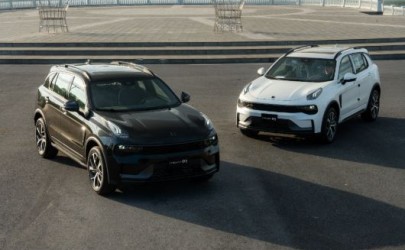 Hơn 900 triệu đồng, xuống tiền chọn Lynk & Co 01 ‘base’ hay Kia Sportage 2.0L bản cao?