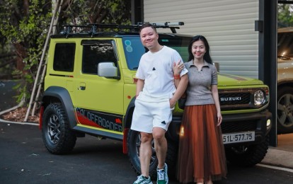 Vừa mang Land Rover Defender phượt xuyên Đông Nam Á, dân chơi Bình Dương tậu ngay Suzuki Jimny với kiểu dáng độc lạ